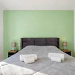 Vintage Goncalo Lagoa Ferienhaus