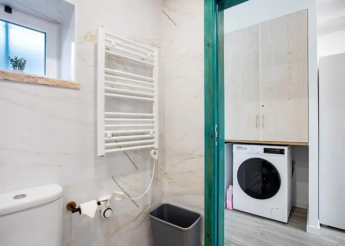 Vintage Goncalo Lagoa 度假居 *